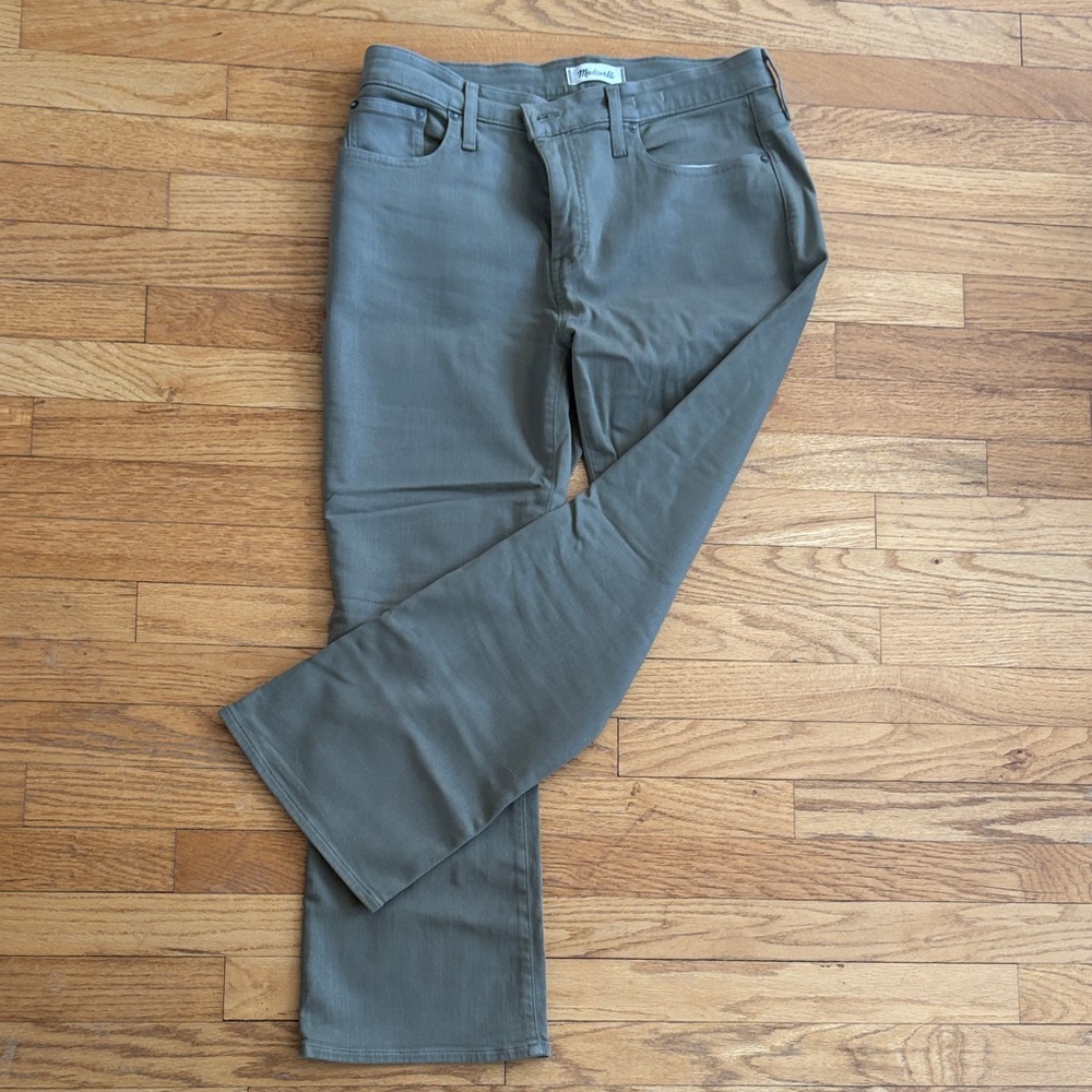 Madewell women’s Taupe Straight Jeans